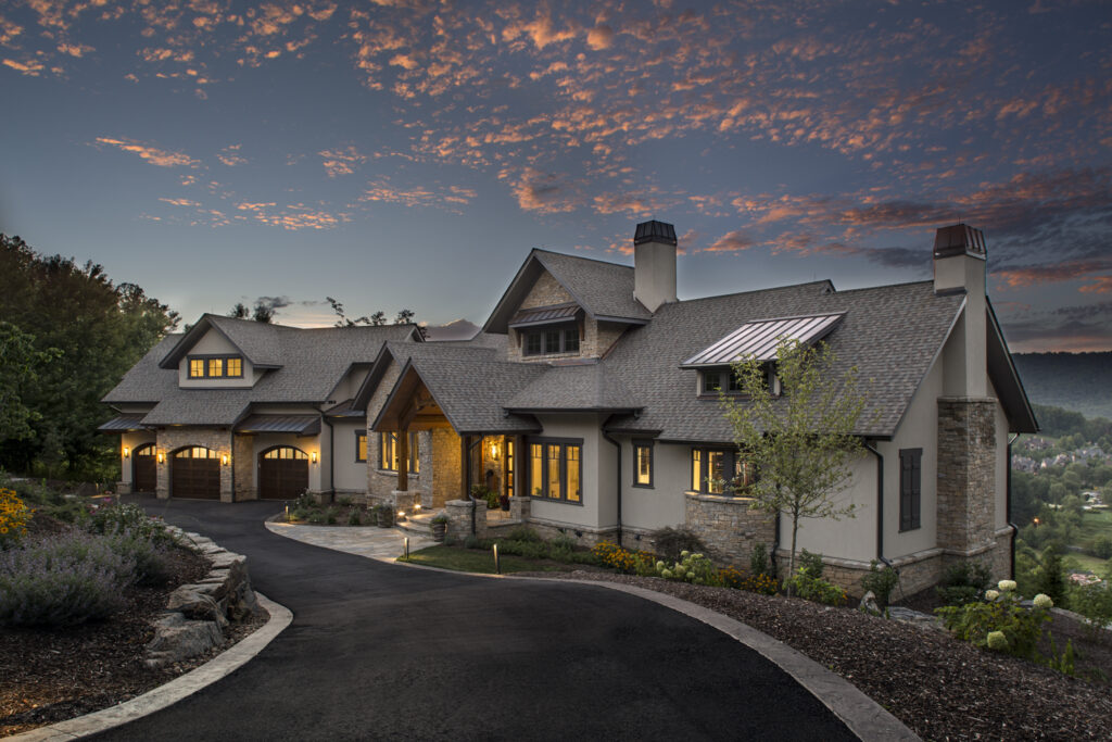 luxury home builder