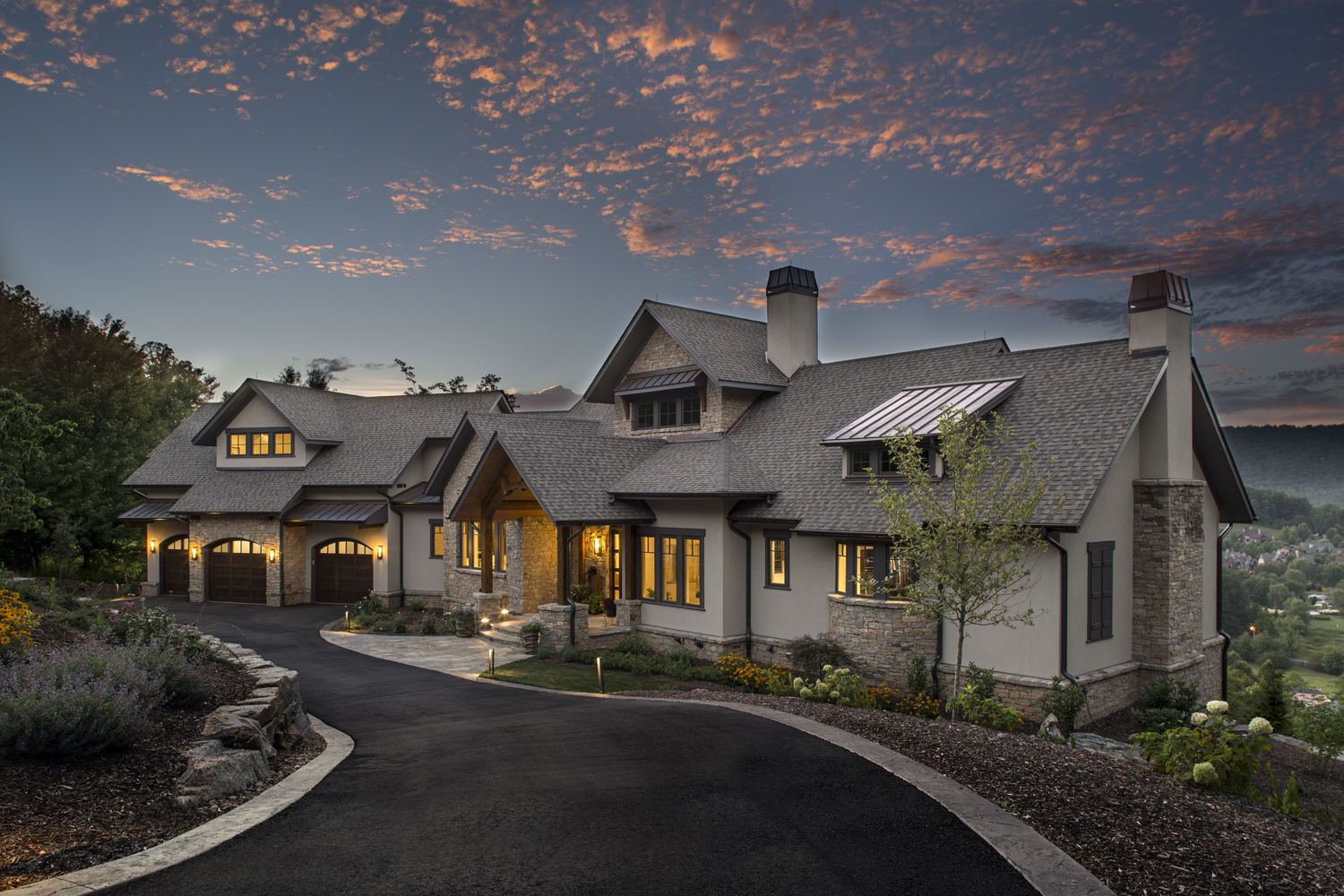 luxury home builder
