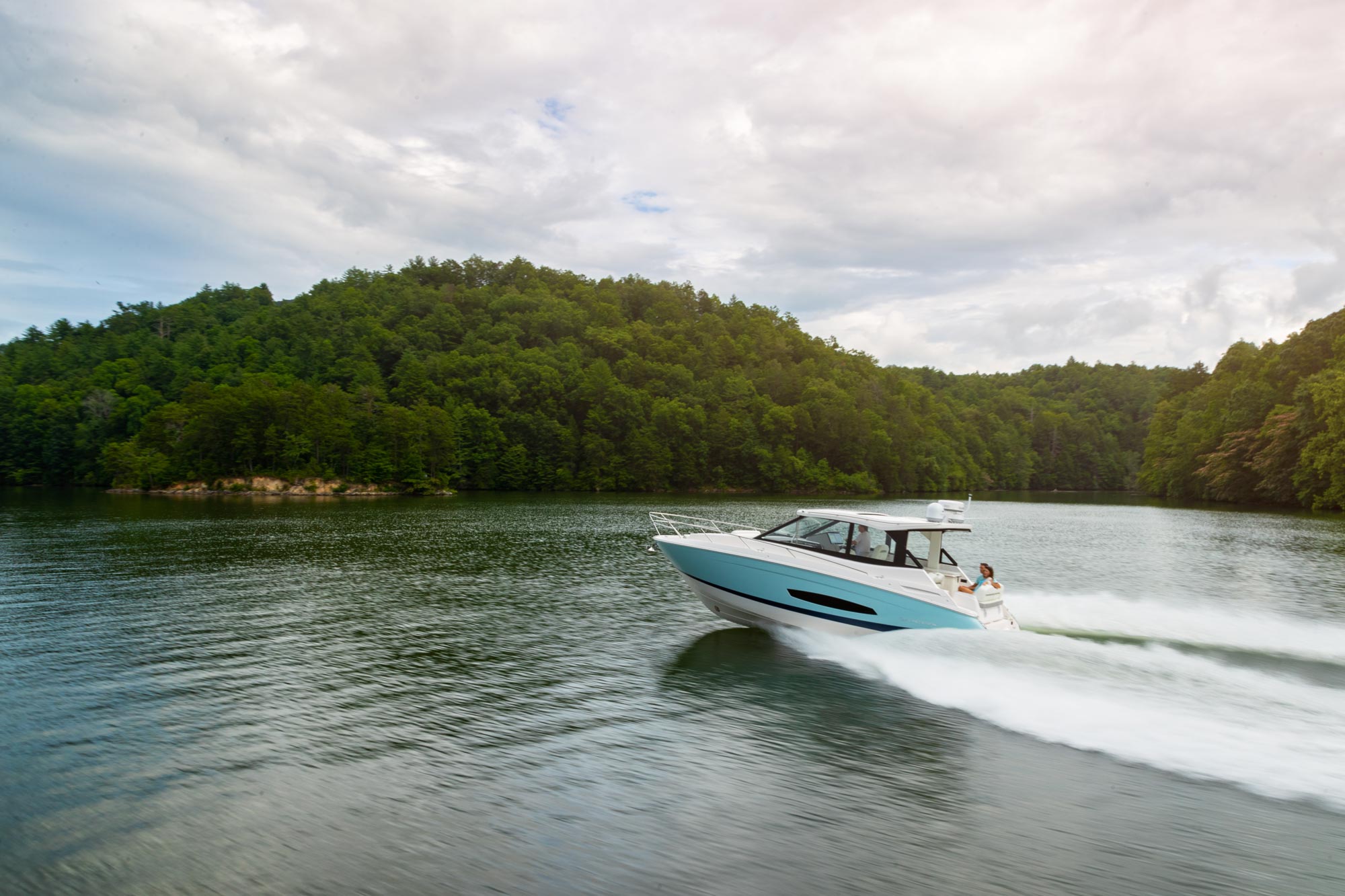 The Lakehouse at Keowee Vineyards