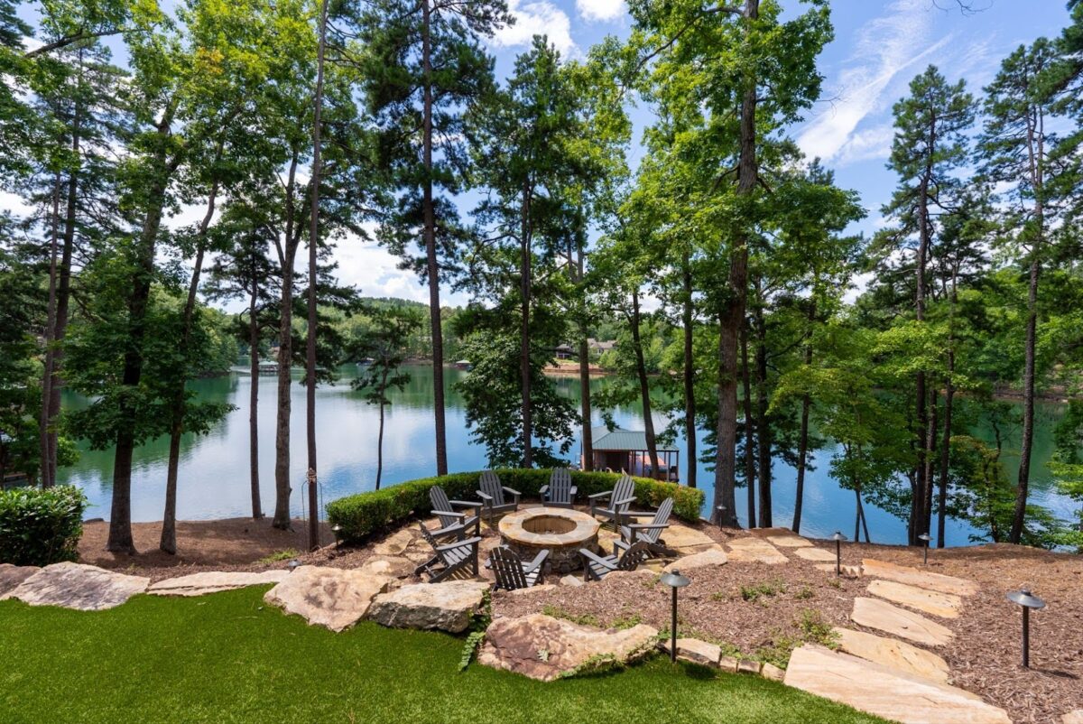 the cliffs real estate