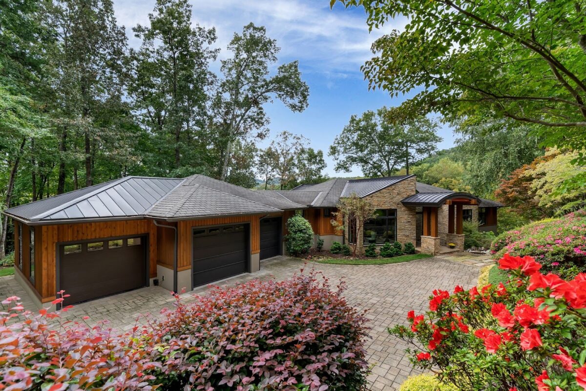 the cliffs real estate