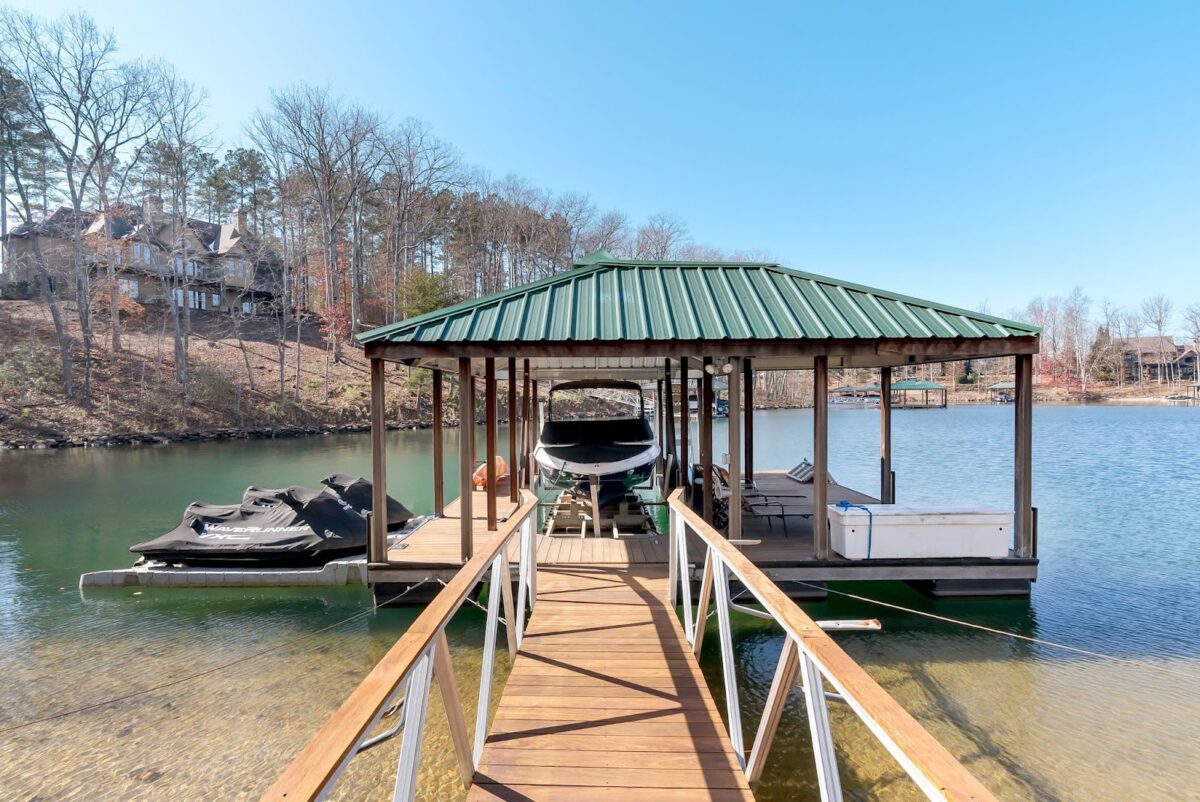 The Cliffs Real Estate